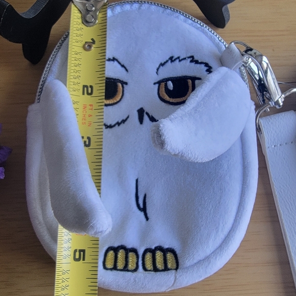 Wizarding World Harry Potter Owl Coin Purse/wristlet. - Picture 7 of 7